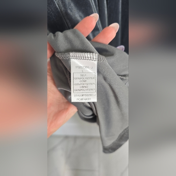 Sequin Velvet Dress - Picture 7 of 7